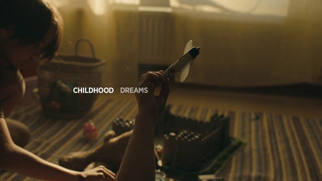 Video Reference: Musician, Musical instrument accessory, Drum, Wood, Musical instrument, Music, Office equipment, Electronic instrument, Audio equipment, Keyboard