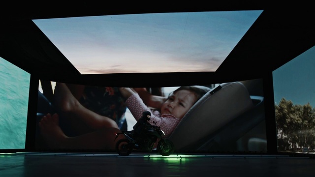 Video Reference: Cloud, Sky, Arm, Hood, Automotive mirror, Automotive design, Vehicle, Flash photography, Human body, Motor vehicle