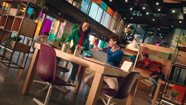 Video Reference: Furniture, Table, Chair, Fashion, Interior design, Leisure, Customer, Fun, Event, Desk