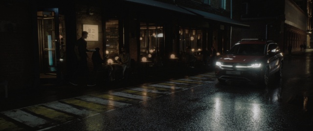 Video Reference: Automotive parking light, Car, Building, Automotive lighting, Vehicle, Road surface, Window, Flooring, Headlamp, Vehicle registration plate