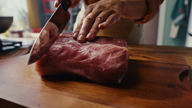 Video Reference: Food, Meat cutter, Ingredient, Meat carving, Animal product, Recipe, Beef, Cuisine, Red meat, Dish