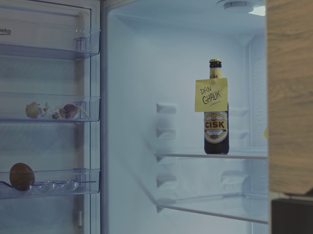 Video Reference: Fluid, Wall, Shelving, Gas, Glass, Liquid, Glass bottle, Bottle, Shelf, Display case