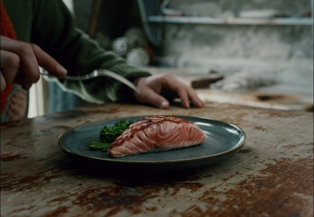 Video Reference: Food, Table, Tableware, Dishware, Ingredient, Recipe, Seafood, Sashimi, Dish, Cuisine