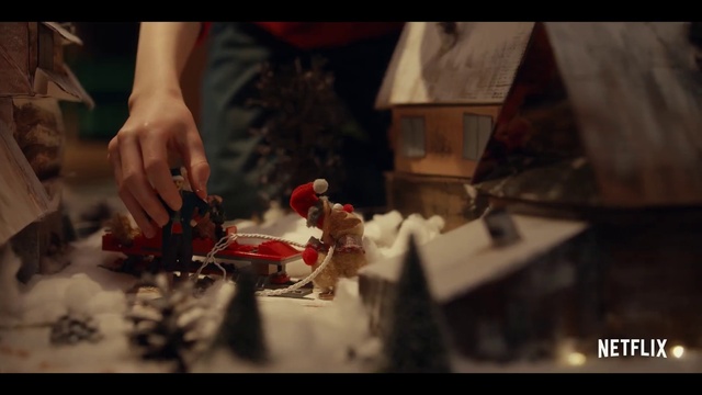 Video Reference: Event, Carmine, Recipe, Wrist, Flesh, Nail, Still life photography, Wood, Cuisine, Soil