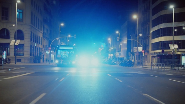 Video Reference: Atmosphere, Sky, Street light, Automotive lighting, Cloud, Building, Road surface, Asphalt, Electricity, Mode of transport