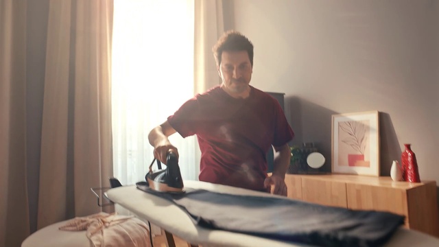 Video Reference: Window, Table, Comfort, Sleeve, Curtain, Elbow, Wood, Knee, T-shirt, Wrist