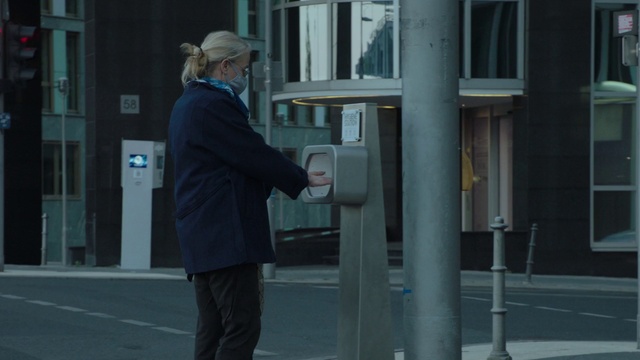 Video Reference: Gesture, Grey, Hat, Window, Gas, Blazer, City, Building, White-collar worker, Sun hat