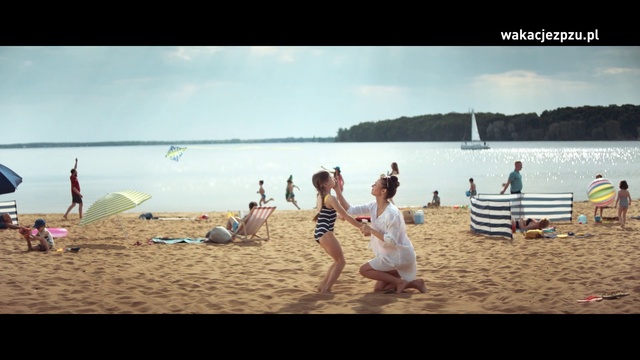 Video Reference: Water, Cloud, Sky, People on beach, Beach, People in nature, Travel, Body of water, Tree, Coastal and oceanic landforms