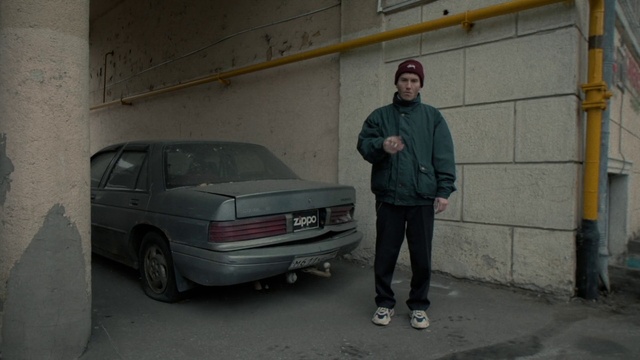 Video Reference: Wheel, Automotive parking light, Tire, Car, Vehicle registration plate, Vehicle, Motor vehicle, Automotive lighting, Automotive design, Automotive tail & brake light