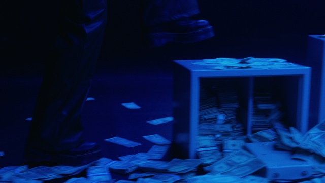 Video Reference: Blue, Water, Azure, Purple, Entertainment, Performing arts, Electric blue, Event, Darkness, Chair
