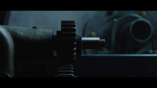 Video Reference: Flash photography, Gas, Tool, Machine, Engineering, Darkness, Auto part, Circle, Machine tool, Font