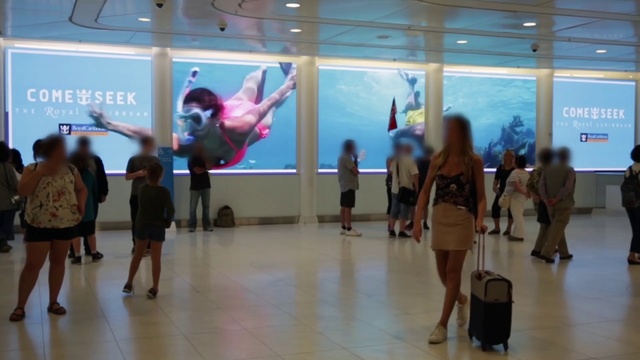 Video Reference: Leisure, Fun, Art, Shorts, Recreation, Event, Flooring, Visual arts, Luggage and bags, Boot