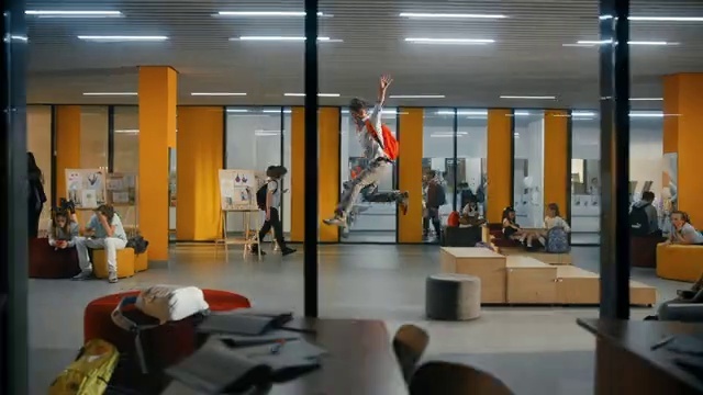 Video Reference: Building, Automotive design, Interior design, Fixture, Plant, Flooring, Houseplant, Event, City, Physical fitness