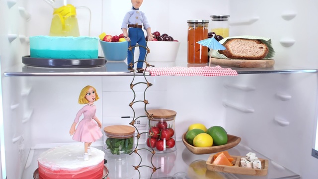 Video Reference: Tableware, Product, Toy, Yellow, Shelf, Shelving, Cake decorating supply, Recipe, Art, Cake decorating