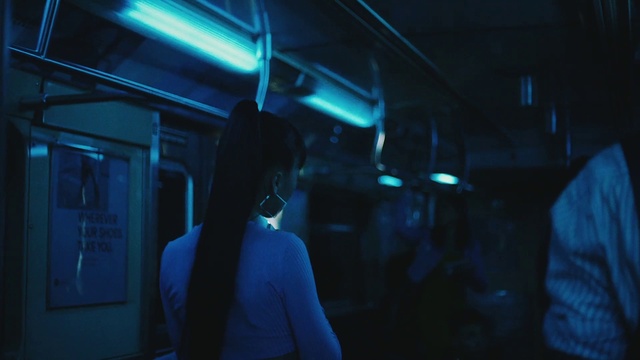 Video Reference: Blue, Purple, Entertainment, Electric blue, Magenta, Midnight, Event, Electricity, Darkness, Fun