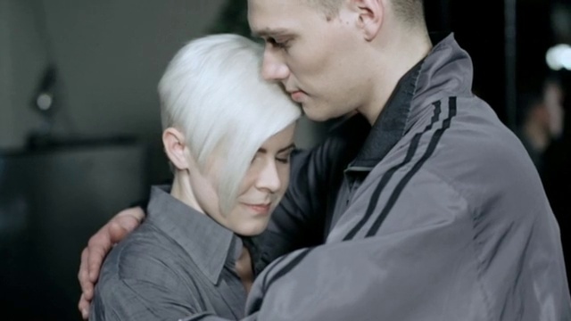 Video Reference: Forehead, Hair, Cheek, Outerwear, Flash photography, Eyelash, Gesture, Happy, Kiss, Fun