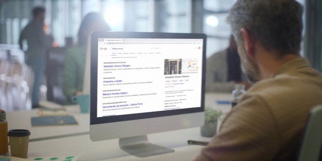 Video Reference: Computer, Personal computer, Output device, Computer keyboard, Computer monitor, Peripheral, Gadget, Engineering, Desk, Input device