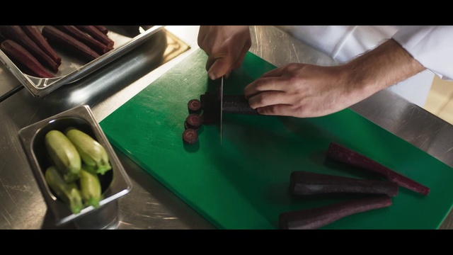 Video Reference: Food, Finger, Tableware, Recipe, Wood, Ingredient, Cooking, Dish, Vegetable, Natural foods