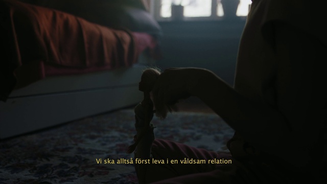 Video Reference: Gesture, Wood, Tints and shades, Comfort, Flooring, Cg artwork, Human leg, Darkness, Fun, Vehicle door