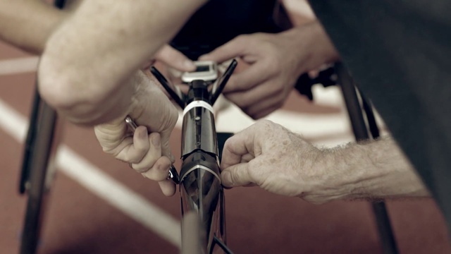 Video Reference: Hand, Sleeve, Gesture, Nail, Finger, Wrist, Thumb, Revolver, Font, Elbow