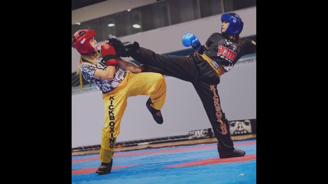 Video Reference: Sports uniform, Sports gear, Headgear, Helmet, Glove, Player, Competition event, Sports, Recreation, Skating