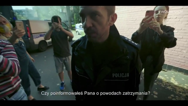 Video Reference: Flash photography, Military person, Soldier, Fun, Travel, Photo caption, Military uniform, Recreation, Darkness, Action film