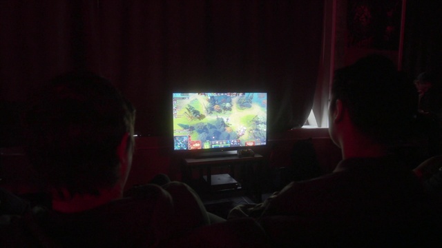 Video Reference: Personal computer, Computer, Gamer, Computer monitor, Gadget, Display device, Electronic device, Technology, House, Space