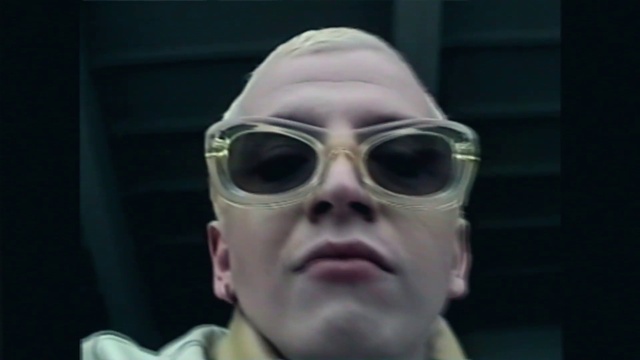 Video Reference: Chin, Vision care, Hairstyle, Eyewear, Jaw, Goggles, Facial hair, Personal protective equipment, Fun, Sunglasses
