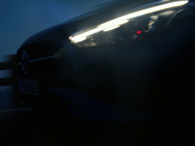 Video Reference: Automotive parking light, Automotive lighting, Car, Hood, Grille, Vehicle, Automotive tire, Automotive design, Motor vehicle, Bumper