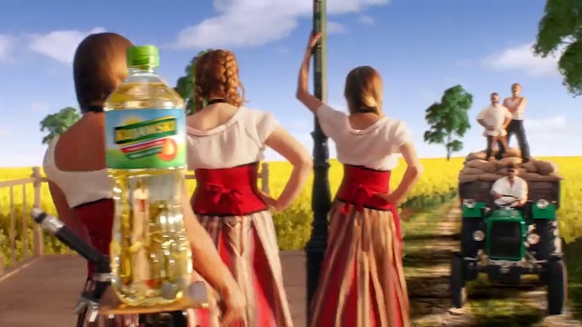 Video Reference: Cloud, Sky, Happy, Belly dance, Leisure, Fun, Travel, Entertainment, Recreation, Event