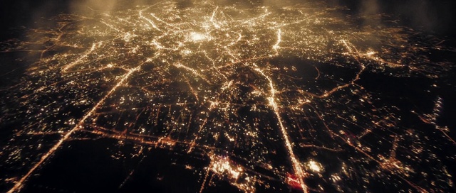 Video Reference: Water, Atmosphere, Sky, Gold, Atmospheric phenomenon, Fireworks, Midnight, Space, Event, Landscape