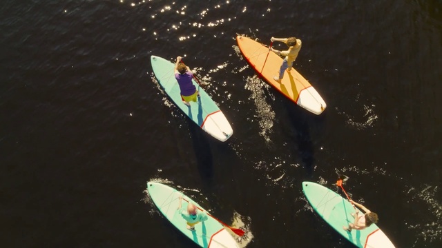 Video Reference: Water, White, Watercraft, Surfboard, Boats and boating--Equipment and supplies, Organism, Boat, Outdoor recreation, Surfing Equipment, Recreation