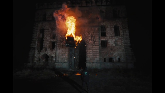 Video Reference: Building, Window, Fire, Atmospheric phenomenon, Flame, Gas, Heat, Event, Pollution, Midnight