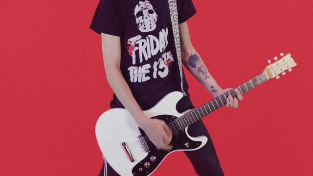 Video Reference: Musical instrument, Arm, Guitar, String instrument, String instrument, Musician, Musical instrument accessory, Plucked string instruments, Guitarist, Guitar accessory