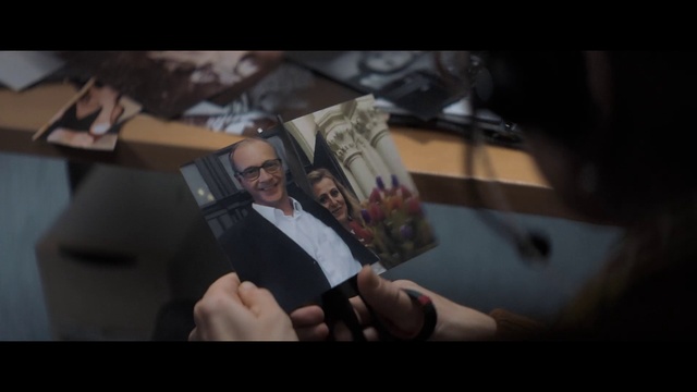 Video Reference: Flash photography, Automotive design, Gesture, Font, Publication, Nail, Event, Thumb, Darkness, Formal wear