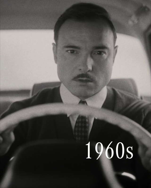 Video Reference: Forehead, Head, Chin, Eyebrow, Eye, Facial expression, Mouth, Tie, Human body, Neck
