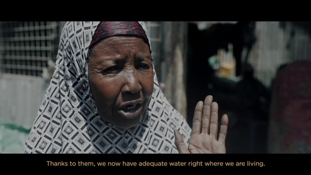 Video Reference: Forehead, Chin, Eyebrow, Mouth, Smile, Temple, Gesture, Happy, Wrinkle, Adaptation