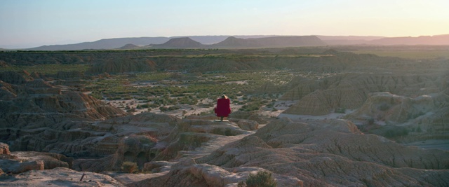 Video Reference: Sky, Plant community, Plant, Bedrock, Highland, Terrain, Mountain, Grassland, Plain, Formation