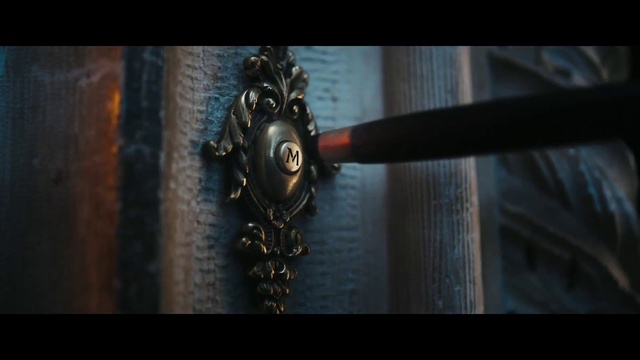 Video Reference: Arm, Automotive tire, Door, Wood, Flash photography, Automotive lighting, Bicycle part, Tints and shades, Rim, Metal