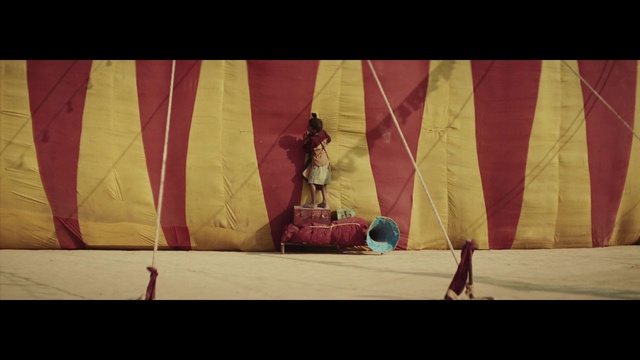 Video Reference: Textile, Orange, Tints and shades, Magenta, Flag, Rectangle, Shade, Event, Electric blue, Toy