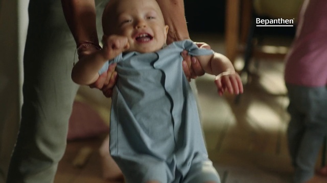 Video Reference: Cheek, Joint, Skin, Hand, Smile, Sleeve, Happy, Gesture, Baby & toddler clothing, Finger