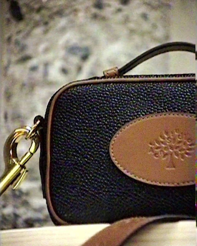 Video Reference: Light, Vision care, Eyewear, Sunglasses, Eye glass accessory, Gadget, Font, Material property, Audio equipment, Tints and shades