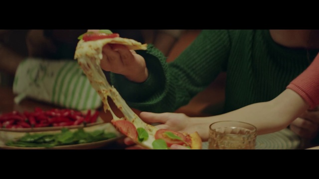 Video Reference: Food, Human, Gesture, Food craving, Finger, Thumb, Recipe, Serveware, Ingredient, Sharing