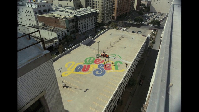 Video Reference: Window, Building, Snow, Urban design, Residential area, City, Landscape, Metropolitan area, Roof, Road