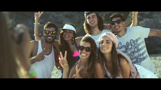 Video Reference: Smile, Glasses, Vision care, Goggles, Hat, Facial expression, Sunglasses, Eyewear, Happy, Flash photography