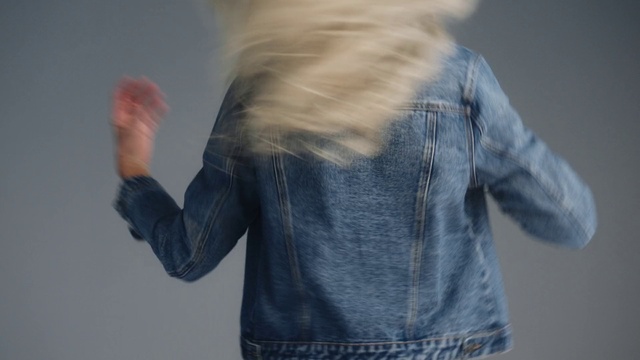 Video Reference: Shoulder, Dress shirt, Neck, Textile, Sleeve, Street fashion, Gesture, Beard, Grey, Collar