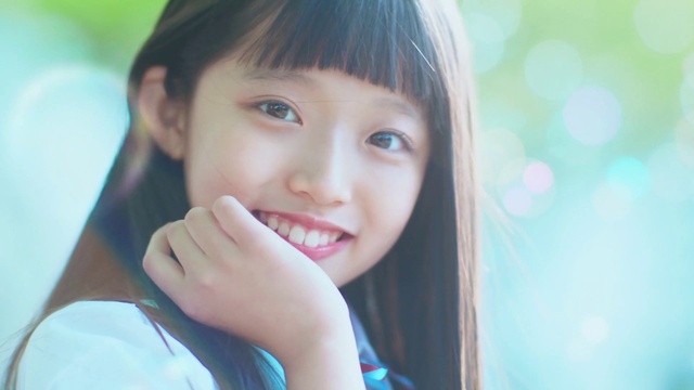 Video Reference: Nose, Face, Skin, Lip, Chin, Smile, Eyebrow, Eyelash, Flash photography, Plant