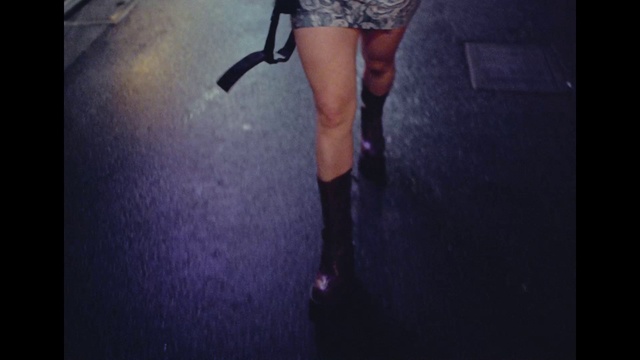 Video Reference: Leg, Shorts, Purple, Thigh, Knee, Asphalt, Sportswear, Road surface, Waist, Tints and shades