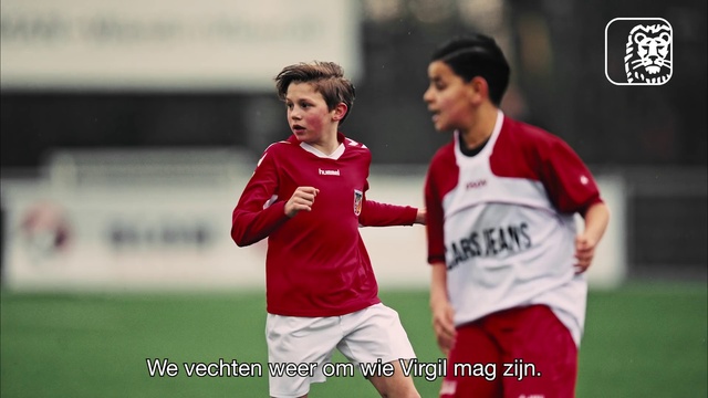 Video Reference: Sports uniform, Shorts, Jersey, Gesture, Player, Sportswear, Soccer ball, Soccer, T-shirt, Happy