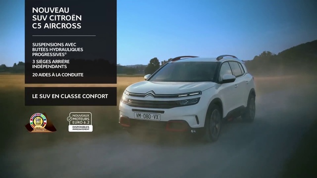 Video Reference: Automotive parking light, Wheel, Tire, Car, Vehicle, Vehicle registration plate, Automotive lighting, Hood, Grille, Automotive tire